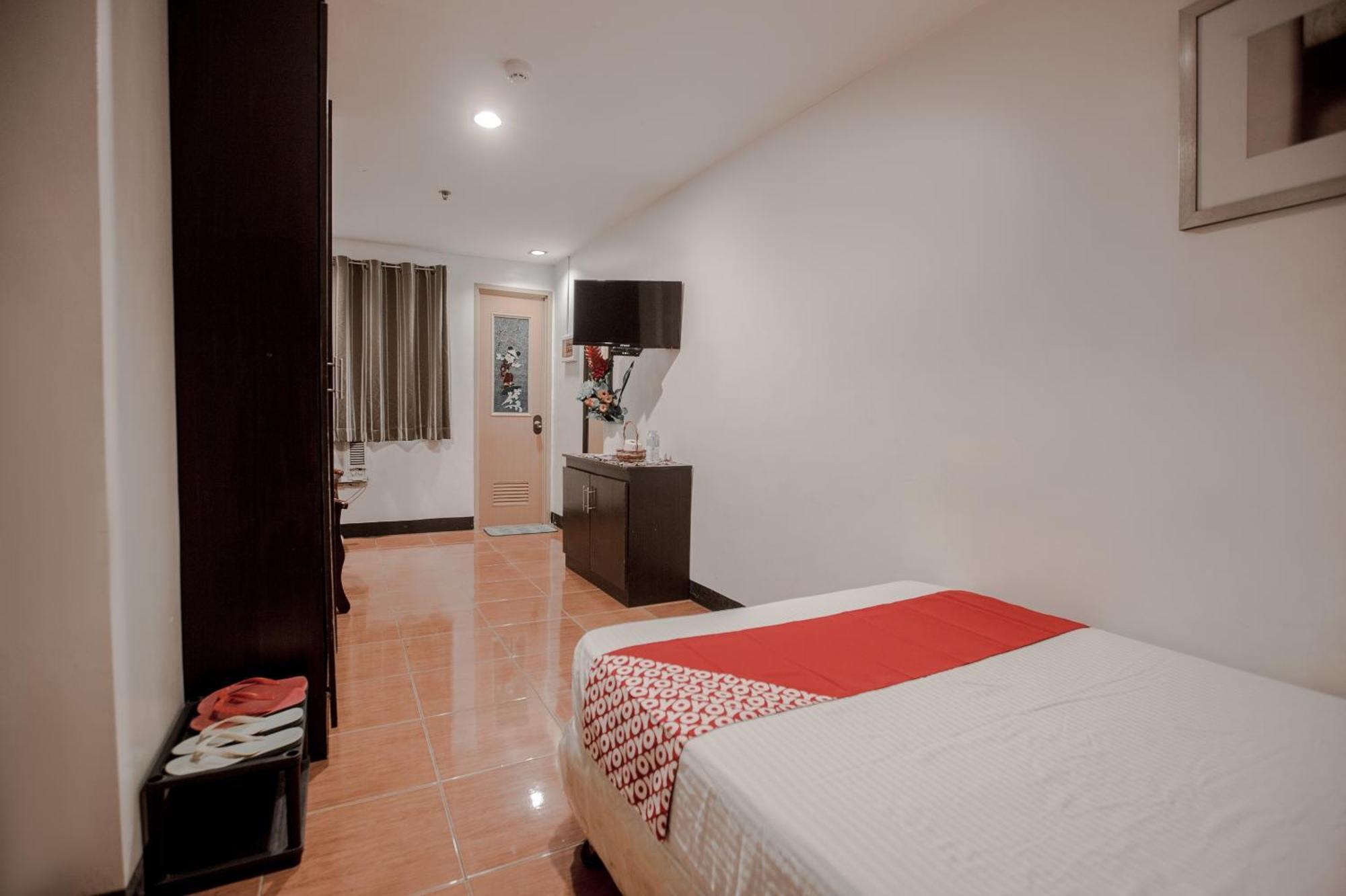 OYO 714 Haeinsa Condotel Cidade Quezon Exterior foto