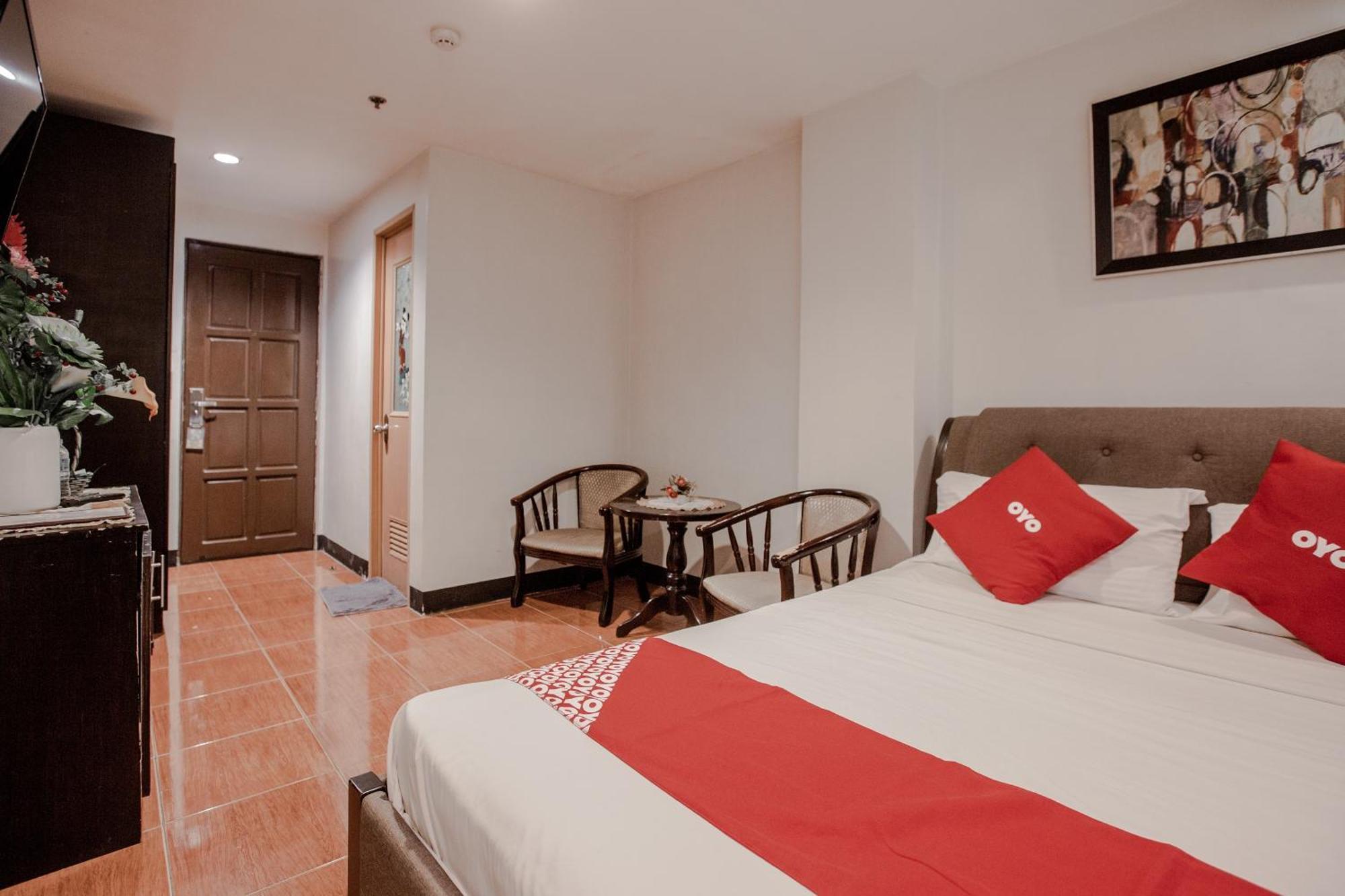OYO 714 Haeinsa Condotel Cidade Quezon Exterior foto