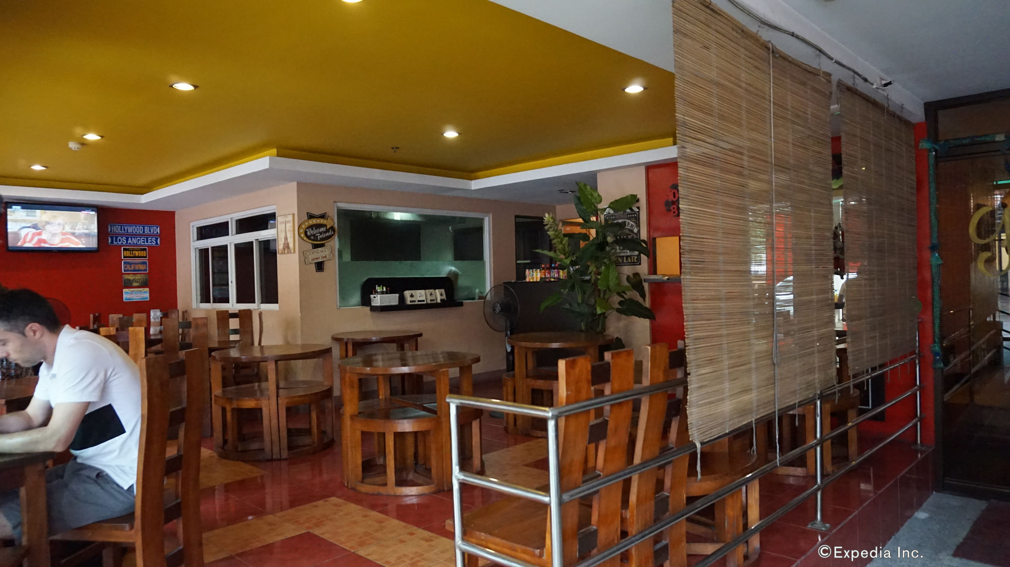 OYO 714 Haeinsa Condotel Cidade Quezon Exterior foto