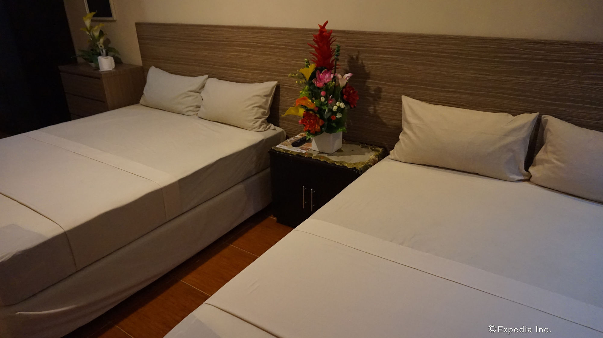 OYO 714 Haeinsa Condotel Cidade Quezon Exterior foto